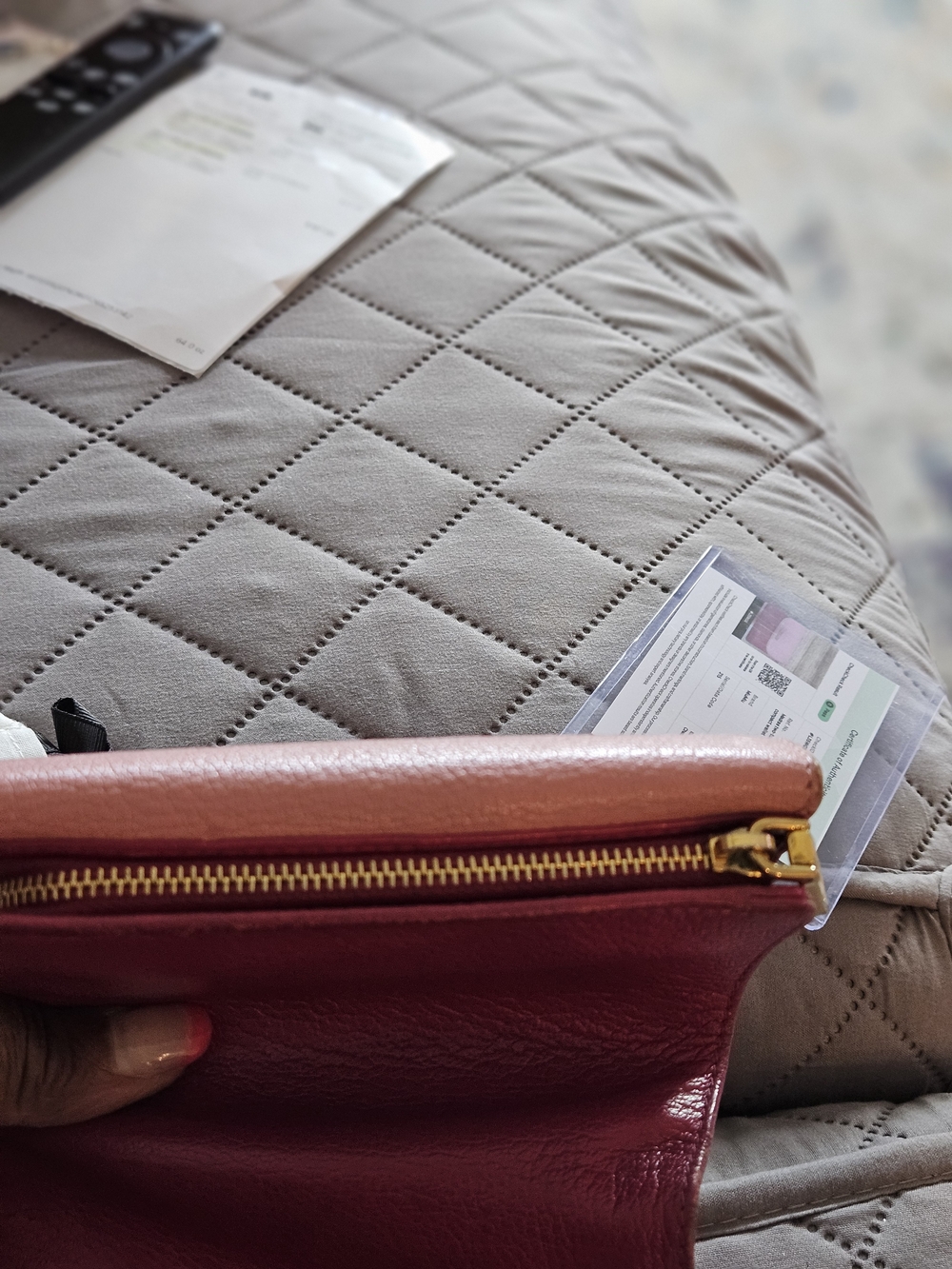 Miu Miu Two-Tone Pink Leather Wallet - Picture 3 of 10